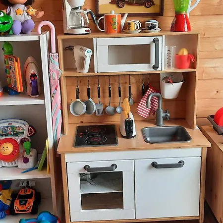 Marta Majutus * Haapsalu