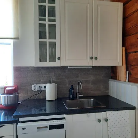 Marta Majutus Apartamento Haapsalu